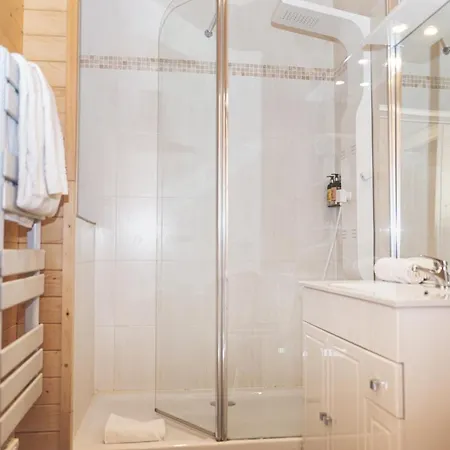Le Loup Blanc Hotel Pra Loup