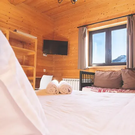 Le Loup Blanc Hotel 3*