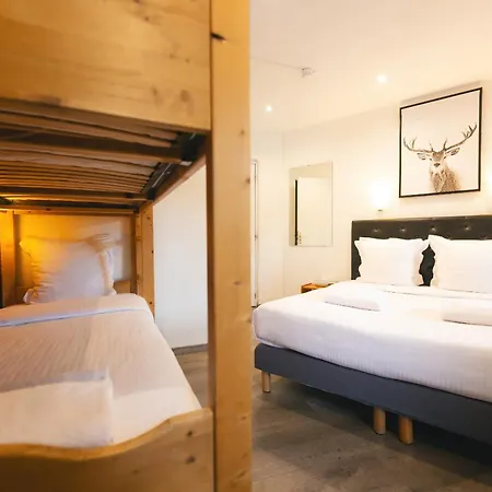 Le Loup Blanc Hotell 3*