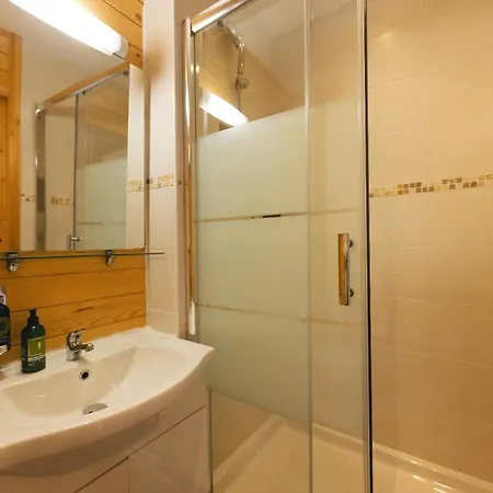 Le Loup Blanc Hotell 3*