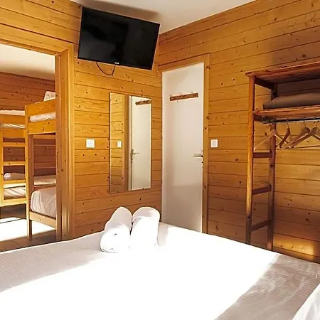 Le Loup Blanc Hotel 3*